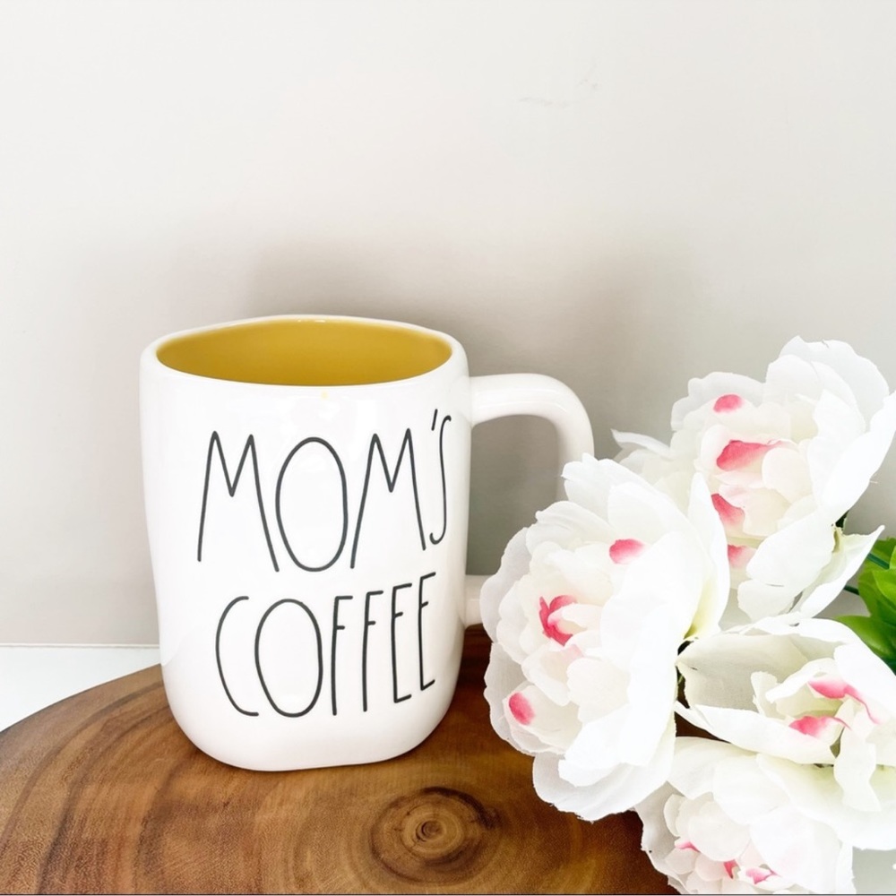 Rae Dunn mug ☕️